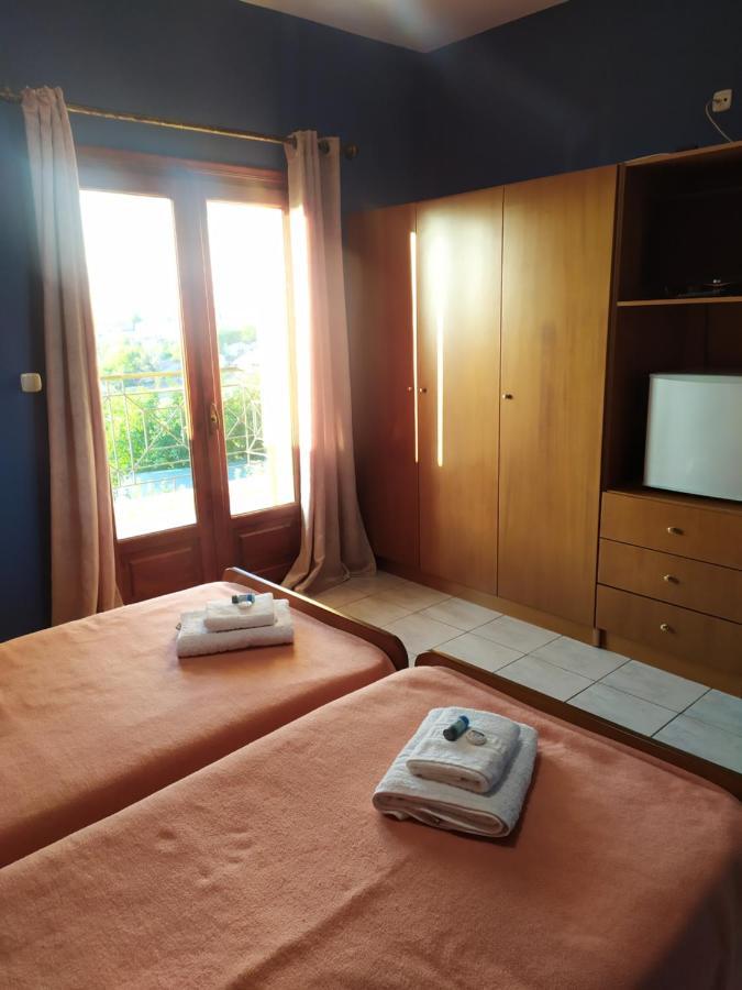 Smallhotel - Vevi Екстериор снимка